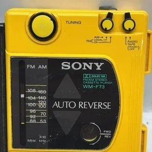 Vintage Sony Walkman FM AM Sports yellow cassette