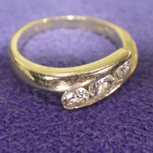 Ring (size 4)