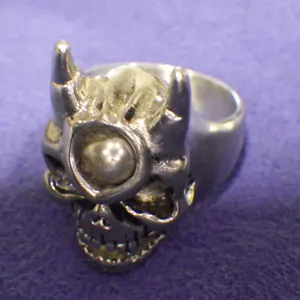 Ring (size 9)