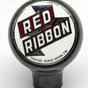 BALL TAP KNOB HANDLE RED RIBBON BEER MATHIE RUDER WAUSAU WISCONSIN (GREEN DUCK)