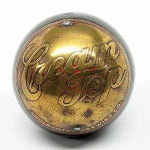 BALL TAP KNOB CREAM TOP BEER WHITEWATER WISCONSIN (DAKA-WARE)