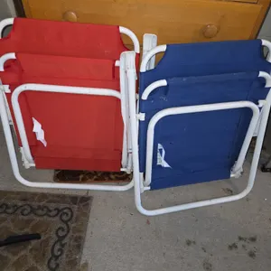 2 lawn chairs