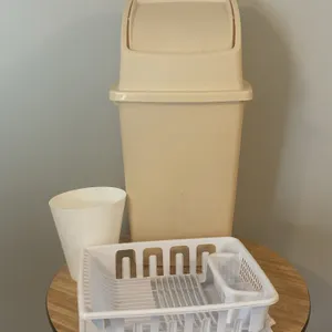 Kitchen Utility Lot – Trash Can, Dish Drainer & Wastebasket