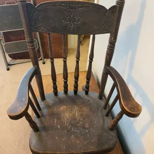 Mini rocking chair