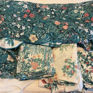 Bedding/ curtains