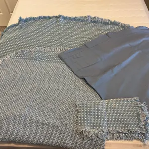Round tablecloths