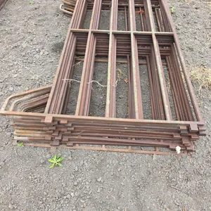 13 8' steel cattle panels