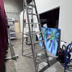 ALUMINUM 8' A-FRAME LADDER