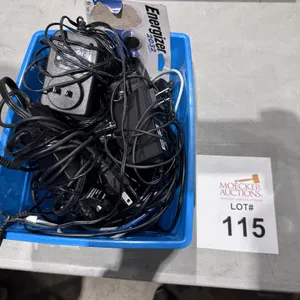 LOT CONSISTING OF ASSORTED CABLES