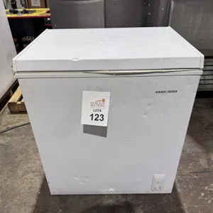BLACK & DECKER FREE-STANDING HOUSE FREEZER