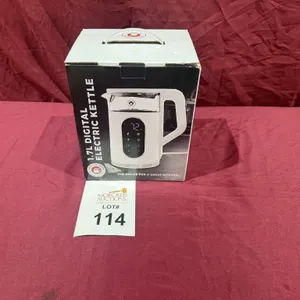 CHEF'S COUNTER 1.7L DIGITAL ELECTRIC KETTLE (NEW)