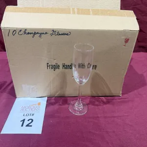 CHAMPAGNE GLASSES (NEW)