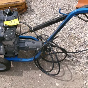 GAS COLD WATER PRESSURE WASHER
