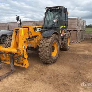 2021 JCB 560-80 Telehandler