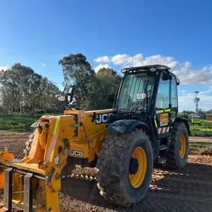 2021 JCB 560-80 Telehandler
