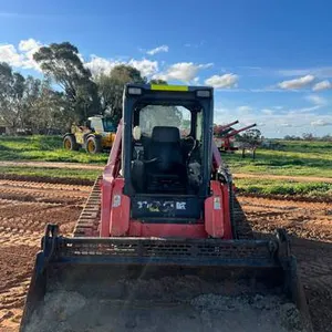 Kubota SVL95-2S Compact Track Loader