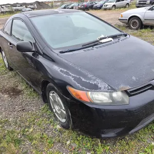 SALVAGE UNIT: 2008 Honda Civic (BLACK)
 UNRESERVED