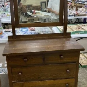 Oak Lowboy Dresser With Mirror