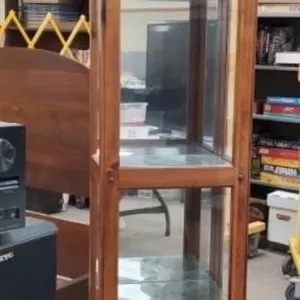 6' Lighted Mirrored Curio Cabinet