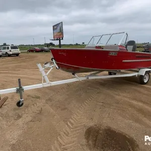16' Aluminum Fishing Boat w/ Trailer