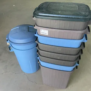 Rubermaid Containers
