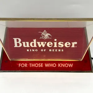 Vintage Budweiser Lighted Bar Sign