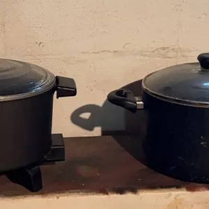 Vintage Cookware & Electric Pot