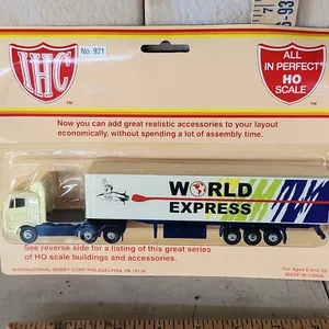 New IHC All In Perfect HO Scale 40' Tractor Trailer