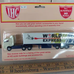 New IHC All In Perfect HO Scale 40' Tractor Trailer