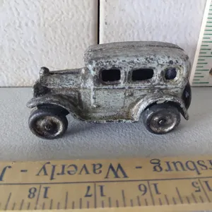 Cast Iron Car 4" Long