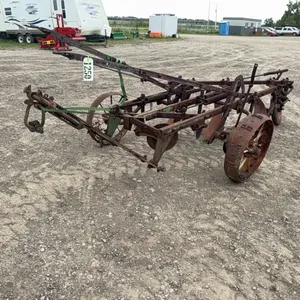 JD 3 BOTTOM 8.5' 3 BOTTOM BLOW w/ 15" DISCS