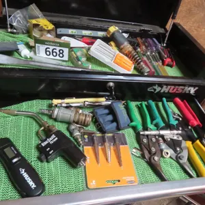 Lot - Assorted Tools *Located at Spruce Grove location.
