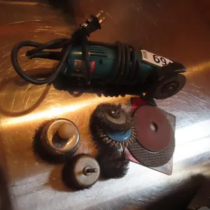 Lot - Makita Model N900 100mm Disc Grinder, w/ Wire Brushes *Located at Spruce Grove location.