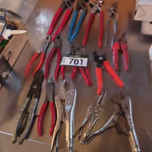 Lot - Pliers, Vice Grips, Water Pump Pliers *Located at Spruce Grove location.