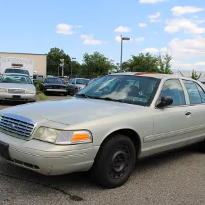 2005 Ford Crown Victoria 4DSD/Police Interceptor