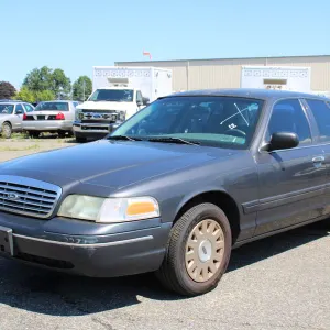 2005 Ford Crown Victoria 4DSD/Police Interceptor