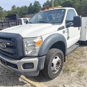 2016 Ford F550 Super Duty Pickup Truck