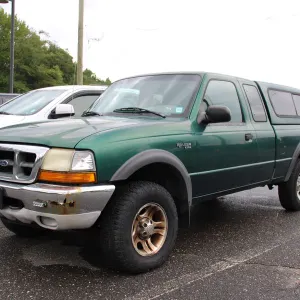 2000 Ford Ranger Pickup Truck with Cap
