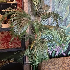 6' Faux palm trees
