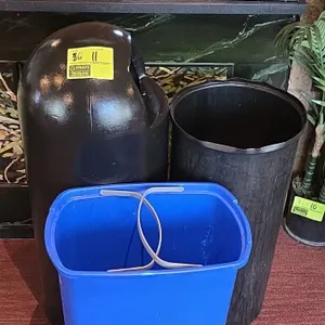 Assorted poly trash cans with (2) recycling bins 6+