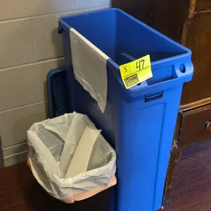 Poly trash/recycling bins