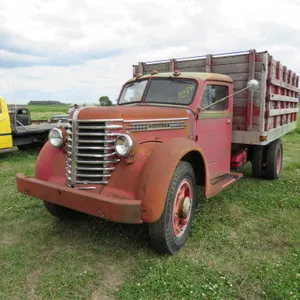 1948 Diamond T 306H Grain Truck