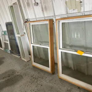(6) Windows