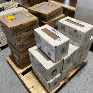 Pallet of Assorted Porcelain and Ceramic Tile