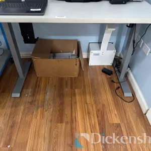 ELECTRIC ADJUSTABLE HEIGHT TABLE