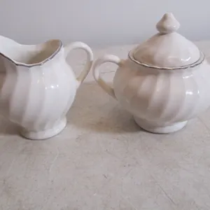 Cream & Sugar Set