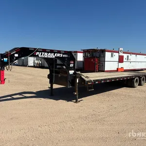 2023 PJ 3F302 30 ft T/A Gooseneck Equipment Trailer