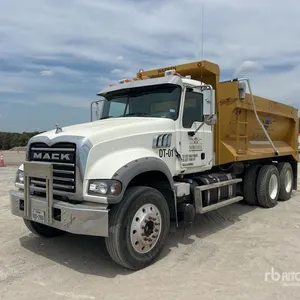2015 Mack GU713 6x4 T/A Dump Truck