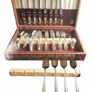 1847 Rogers Bros IS Silverplate Flatware Set with Chest