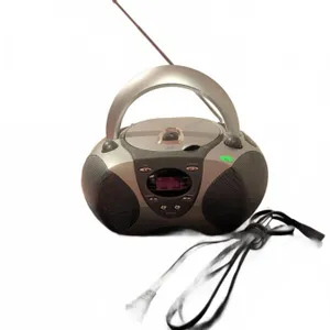 Portable CD Radio Boombox with AM/FM Tuner and Handle